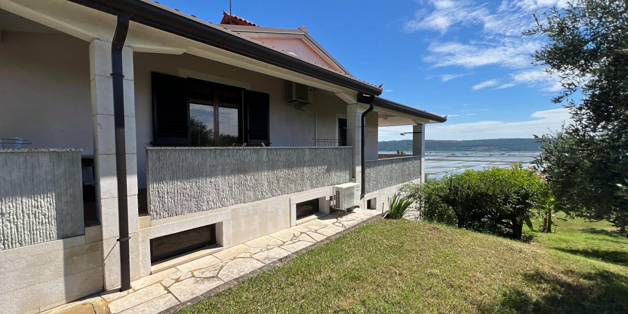 Blue Horizon Apartments Seca Portoroz Exterior photo